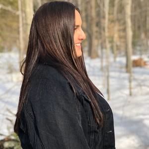 Meet your Posher, Kelly